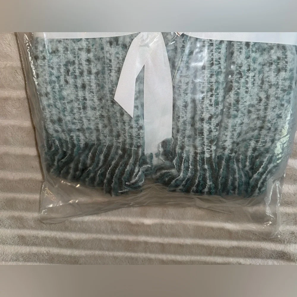 Pottery Barn NWT multi color Mohair fringe woven yarn dyed throw blanket